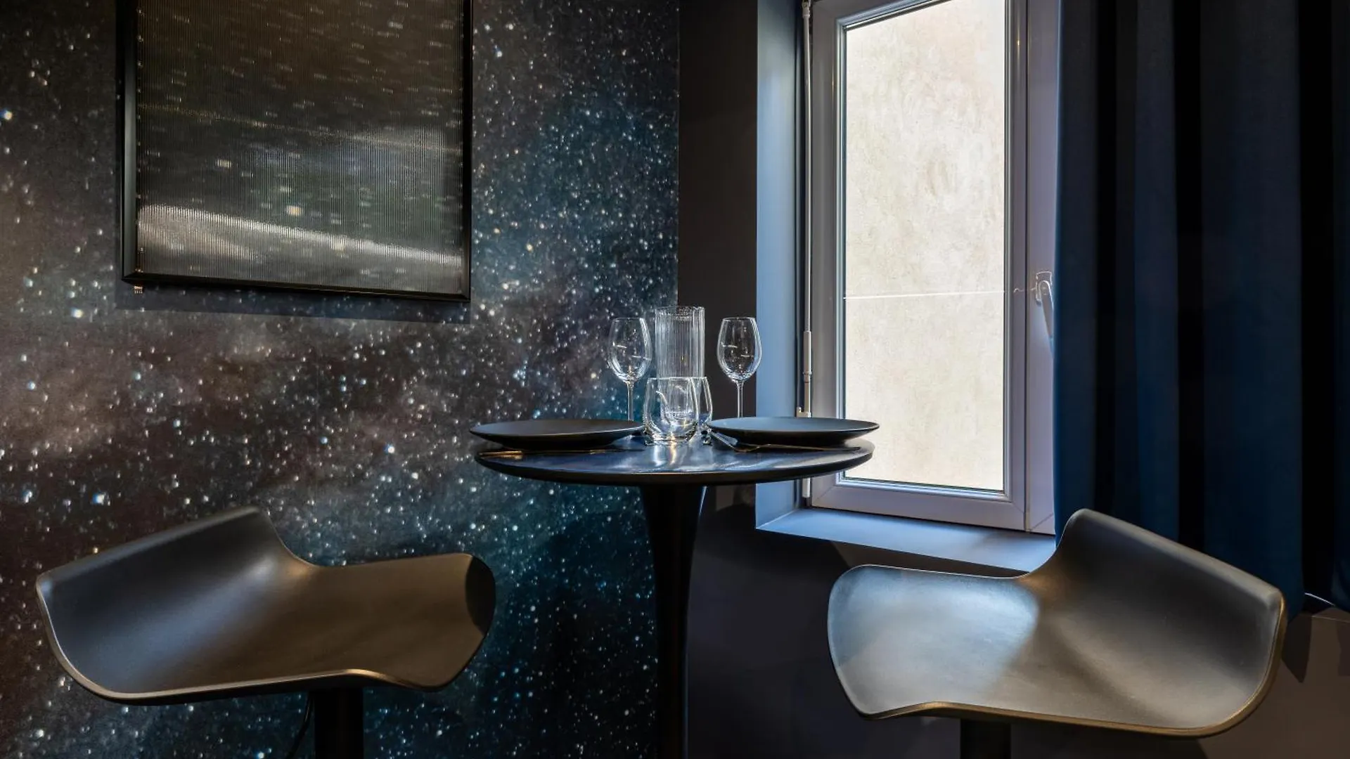 Galaxy La Tete Dans Les Etoiles Apartment Riom 0*,
