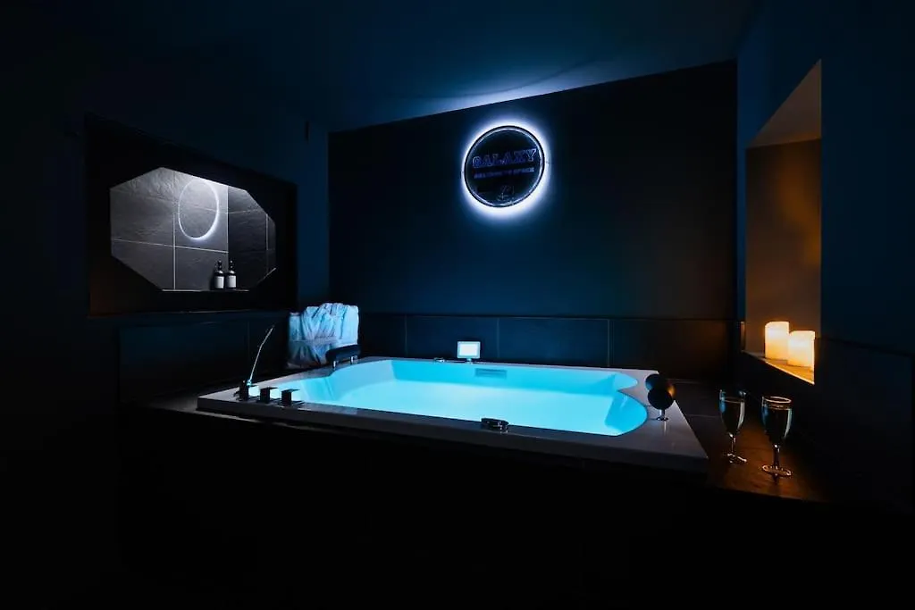 Galaxy La Tete Dans Les Etoiles Apartment Riom