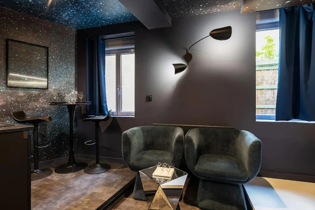 Galaxy La Tete Dans Les Etoiles Apartment Riom