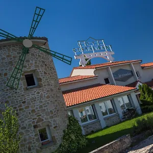 3* Hotel Logis Le Moulin Des Gardelles